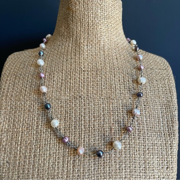 Elegant genuine freshwater Pearl Necklace - Picture 1 of 8